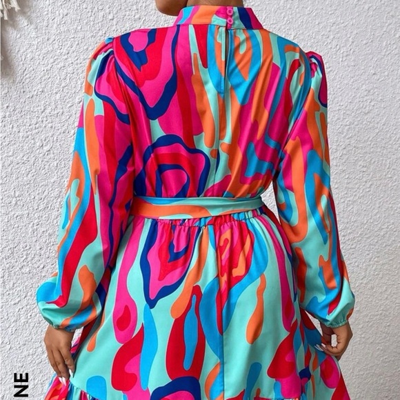 Dresses & Skirts - Women’s MultiColored Plus Size Dress